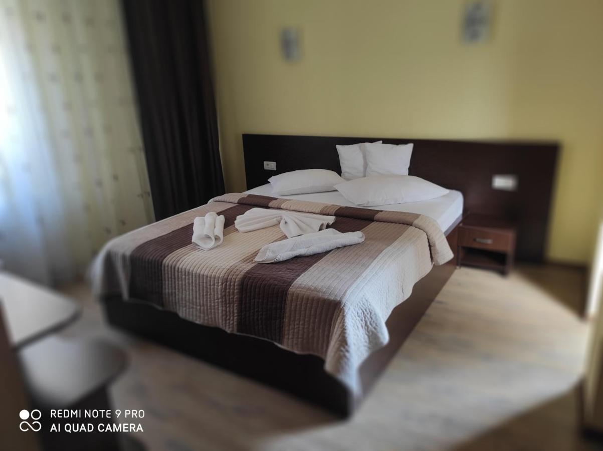 Tomis Pensiune Băile Felix Exteriér fotografie